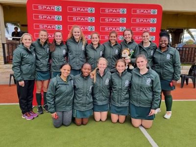 Red-letter day as Burgersdorp win Schoolgirls Hockey Challenge