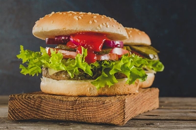 Buy 1 Get 1 Free Burger at Redberry Farm! 