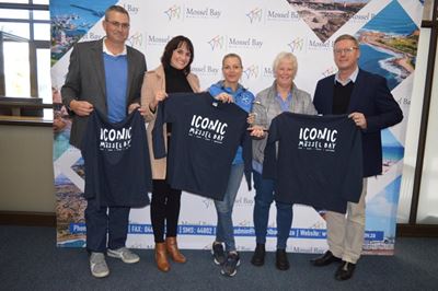 The Mossel Bay Advertiser has won the Mayoral Iconic Mossel Bay Business Award