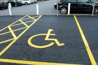 P staan vir parapleeg, nie parkering nie