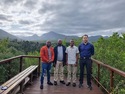 Visiting professor promotes entrepreneurial mindset