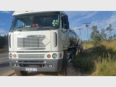 Truck drivers ‘steal’ water for Cape Town from Muldersdrift