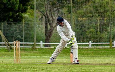 Cavaliers through to T20 quarters