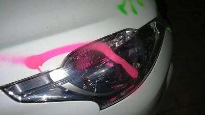 Voertuig in Wesbank gevandaliseer