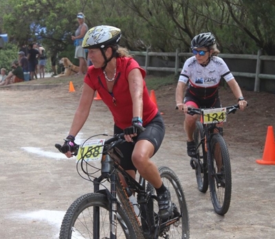 Meer as 200 fietsryers geniet Triathlon X-reeks in Stilbaai
