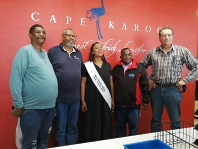 Mev. SA semi-finalis bederf
