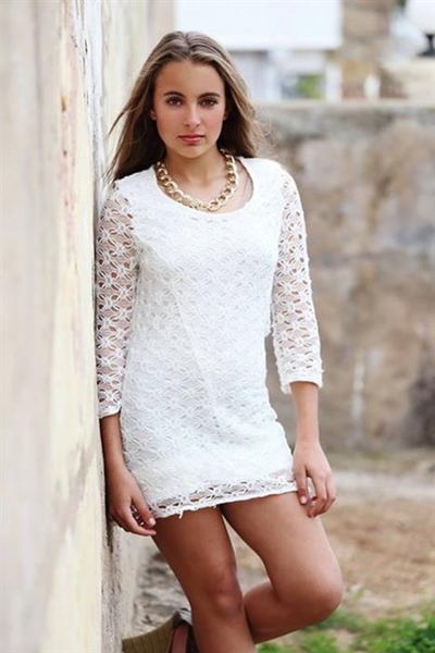 Young model competes for big title