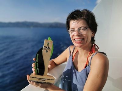 Bitou sanctuaries bag top award
