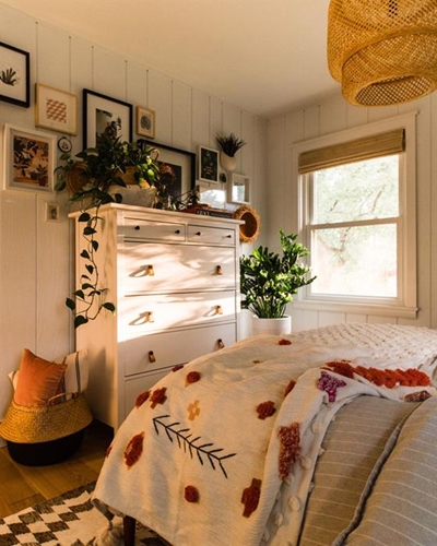 Light your bedroom for every mood