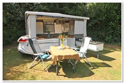 Pop-up camper tows like a sports car