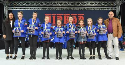 Roem wag op plaaslike dansstudente