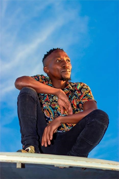 Never be boxed in by background, advises artist