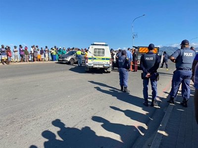 Suspects still at large after Thembalethu traffic shooting