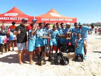 Touchies met mening terug in Stilbaai