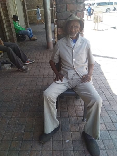 Oom Piet vier sy 94ste verjaarsdag