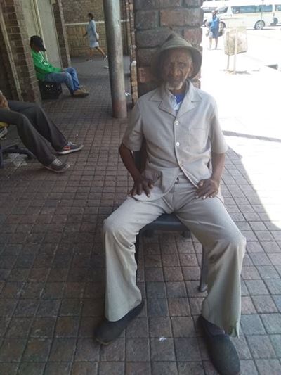 Oom Piet vier sy 94ste verjaarsdag