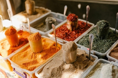 Two mouth-watering bunny chow recipes for dinner