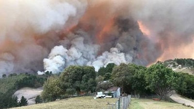 Fire victims ripped off, says resident