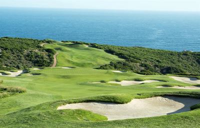 Golf competition at Pinnalcle Point