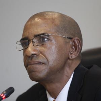 Williams pens judicial manual