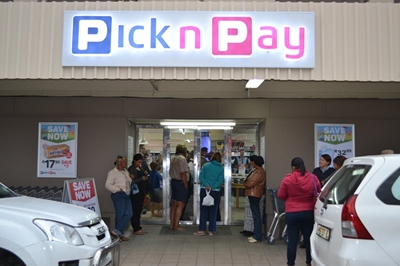 Nuwe winkel het dorp aan die gons