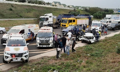 Two killed in N2 crash near uMhlanga