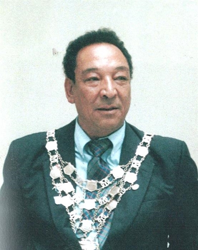 Oud-burgemeester skielik oorlede