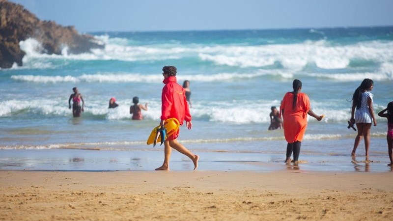 Lifeguard deployment and beach safety guidelines