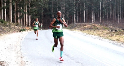 Bosman wins Knysna half-marathon