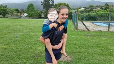 Outeniqua Primary learners join hands with children's home