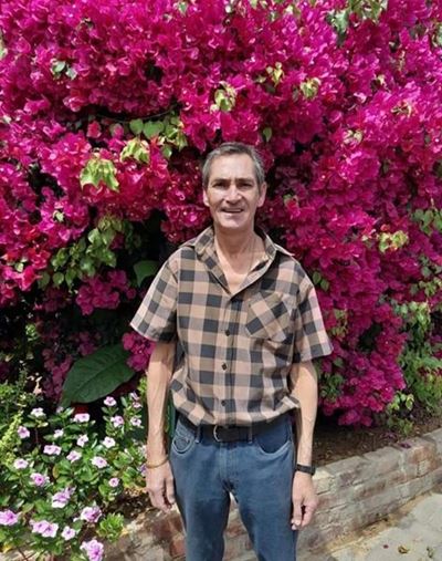 John Minnie beswyk aan besering na ongeluk 