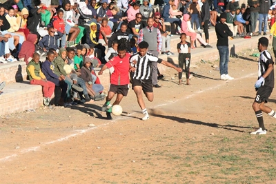 Four Nations kicks off football season