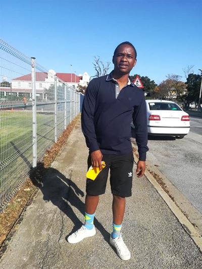 Knysna man gets matric certificate