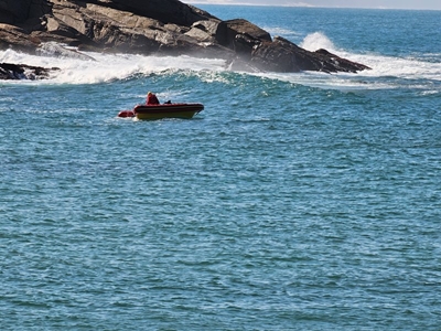 Search for 2 missing persons at Vic Bay ongoing