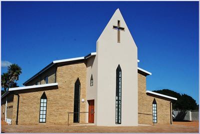 Church celebrated new building