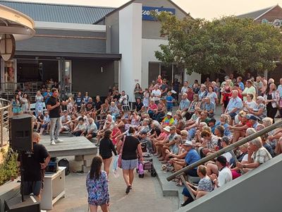 MOSSELBAAI BRANDE: Kom bid saam vir Mosselbaai, vra kerke