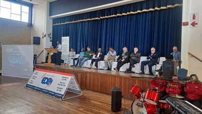 EdenFM stel hul nuwe ateljee op Oudtshoorn bekend