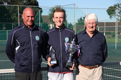 Tennis ace off to the USA