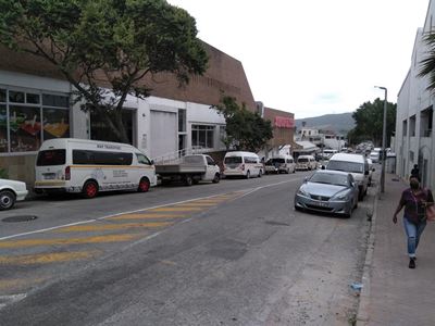 Knysna taxis get temporary home
