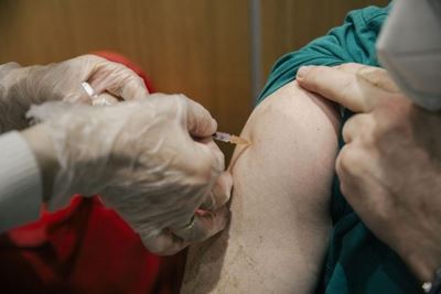 WATCH LIVE: SA welcomes first 1,5 million Covid-19 vaccine doses