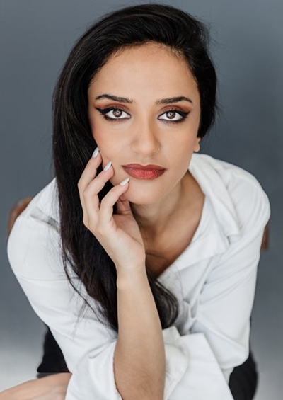 No slogans, but poetry