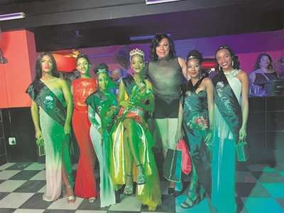 L'Amour wen Battle of the Diva's -kompetisie