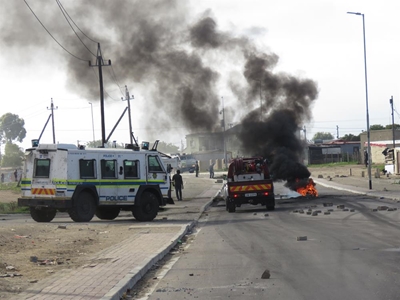 Izinyoka protest costs municipality R300 000