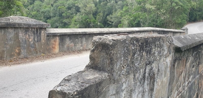 Maintenance of historical passes slack