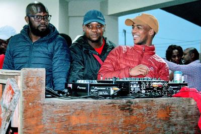 Great turnout at New Year's show of International DJ