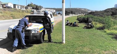 Mosselbaaiers gee gehoor aan inperkingsregulasies
