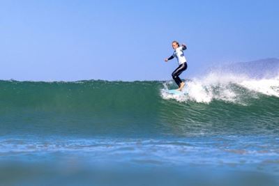 Alfonso Pieters and Crystal Hulett take Longboard titles at 2019 Tiger’s Milk Classic.