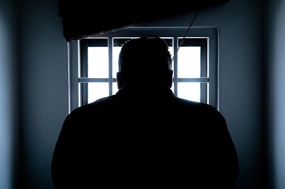 'Armed' man traumatises Hornlee schoolkids