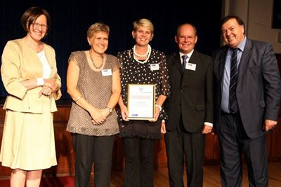 Laerskool kry toekenning vir Wiskunde