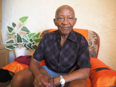 Sam Williams turns a young 102